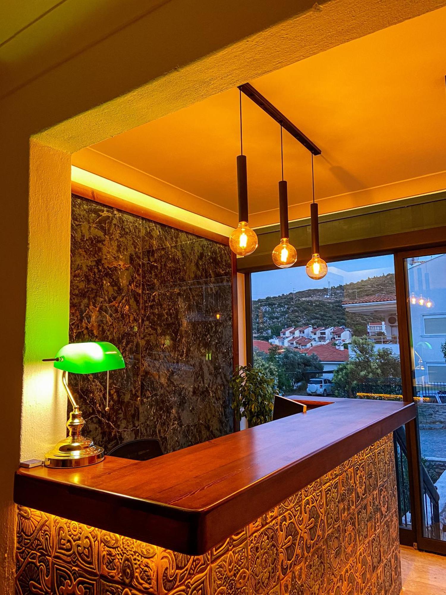 Oezguem Suite Otel Datça Exteriör bild