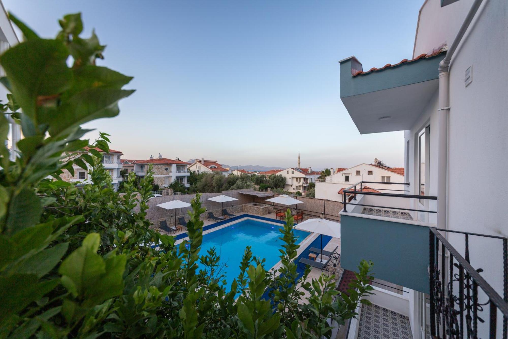 Oezguem Suite Otel Datça Exteriör bild