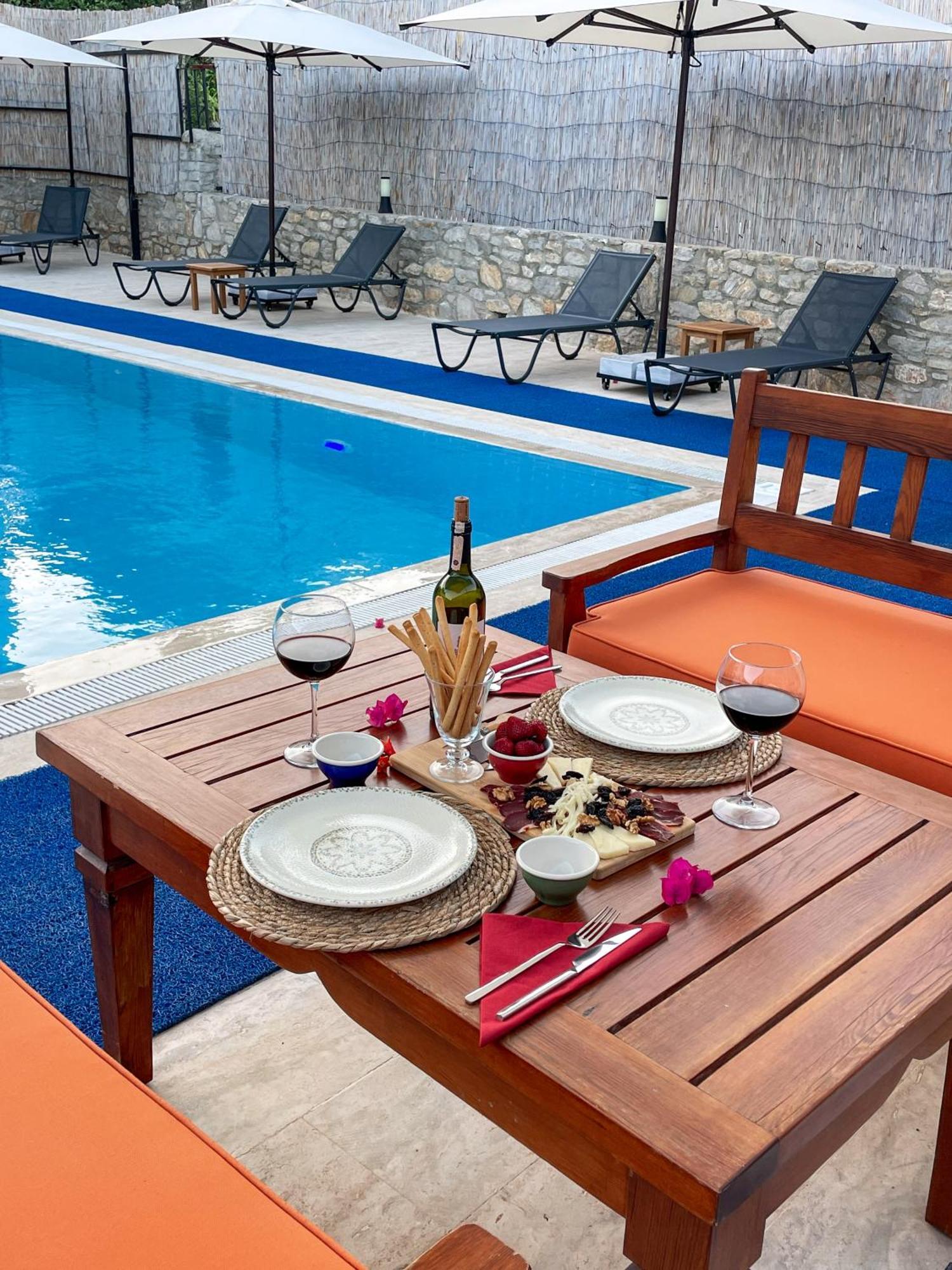 Oezguem Suite Otel Datça Exteriör bild